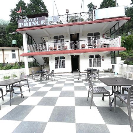 Hotel Prince ! Nainital Mall Road-Prime-Location In-Front-Of-Naini-Lake Hygiene-And-Spacious-Room Екстер'єр фото